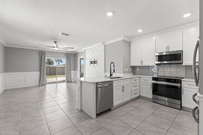 Foto del edificio - BEAUTIFUL Home For Rent in Epperson Lagoon!