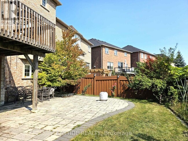 Building Photo - 33 Valmont Ave