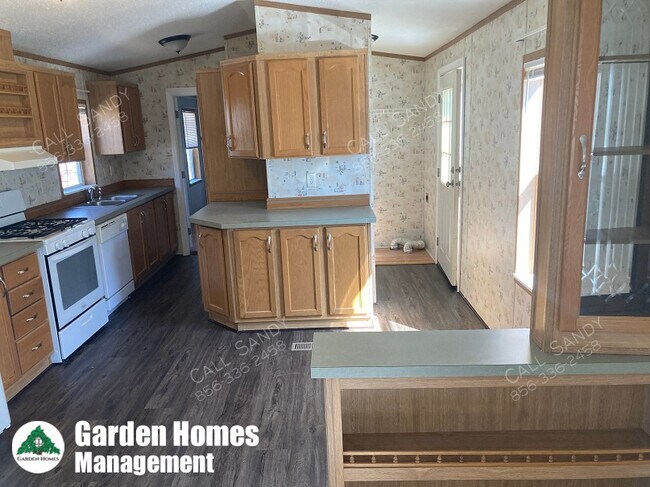 Building Photo - 55 Briarhill Dr