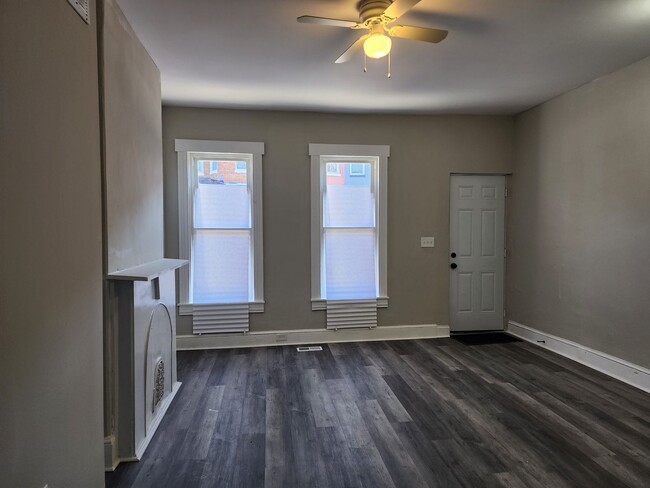 Foto del edificio - Spacious 3 Bedroom Home  In West Baltimore