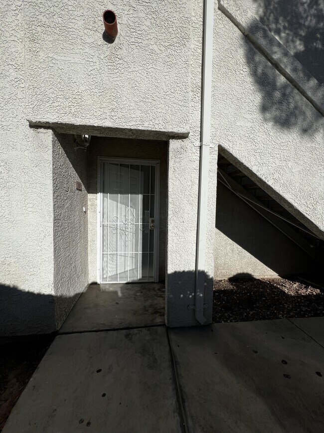Building Photo - 4316 W Lake Mead Blvd