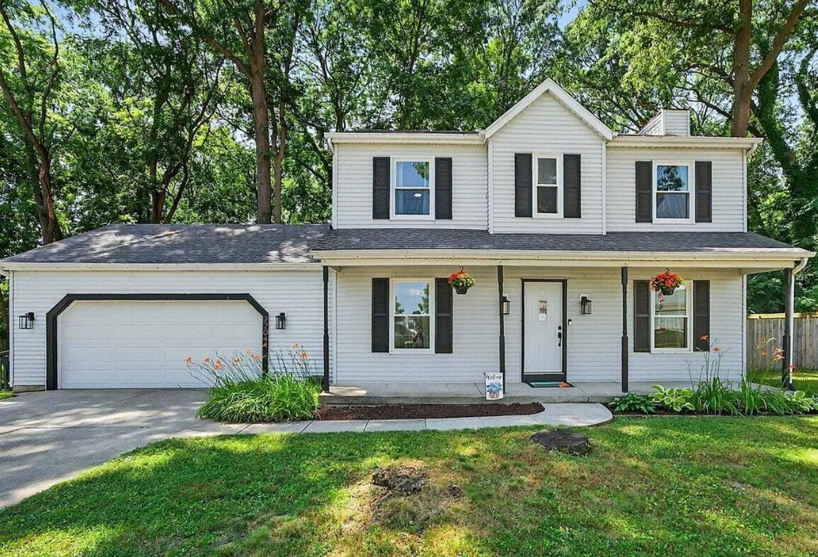 Primary Photo - 2204 Spring Hill Dr