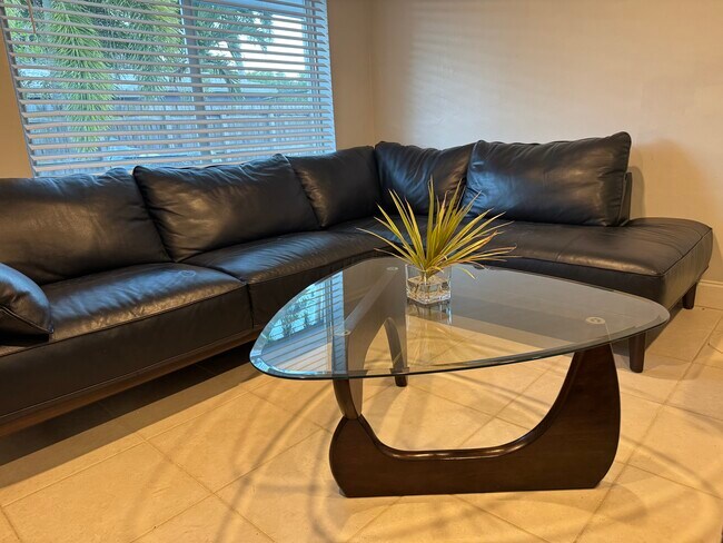 Foto del edificio - 2501 NW 9th Ter