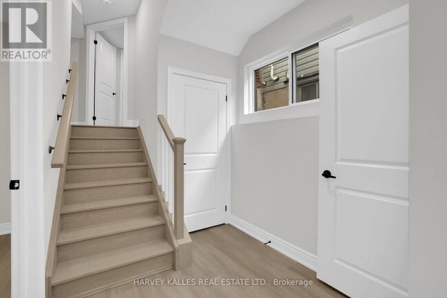 Building Photo - 19 Lambton Ave