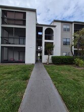 Building Photo - 2031 Cascades Blvd