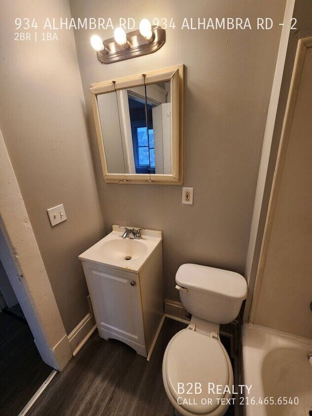 Foto principal - 934 Alhambra Rd