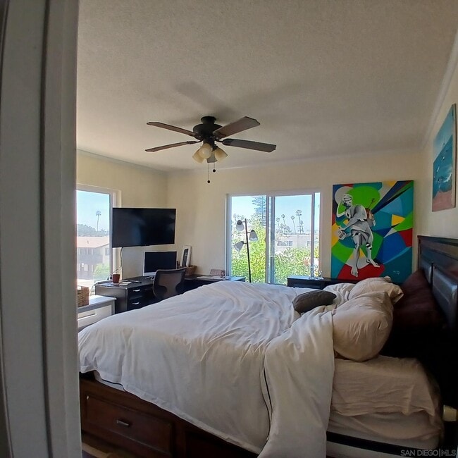 Building Photo - 1641 Sunset Cliffs Blvd