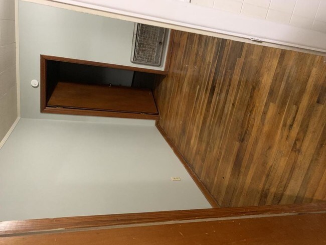 Building Photo - 3570 Belden Pike