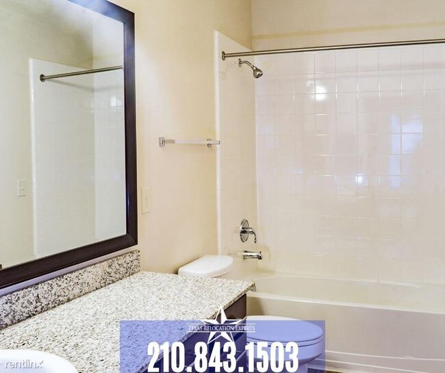 Building Photo - 3316 Oakwell Ct