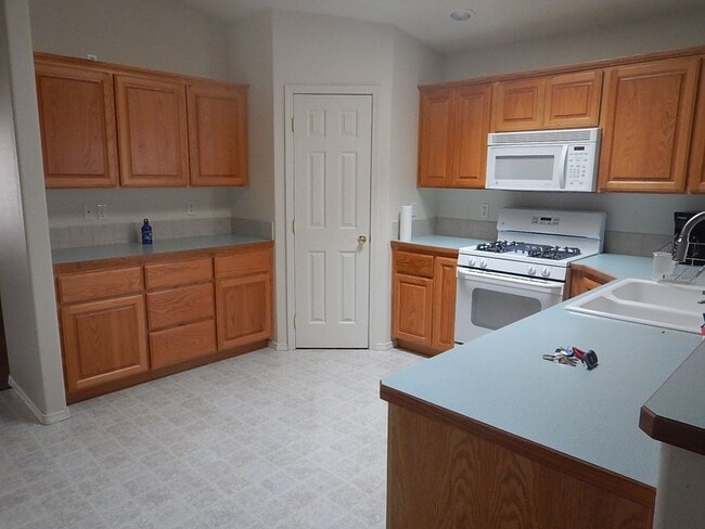 Building Photo - 3 Bedroom, 2 Bathroom at End of Cul-De-Sac