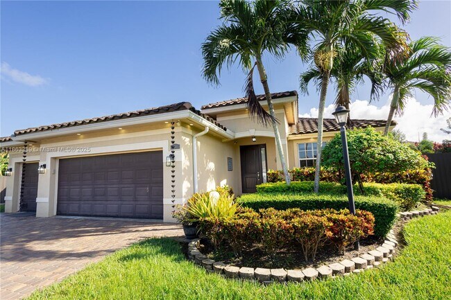 Foto del edificio - 2133 NW 14th Pl