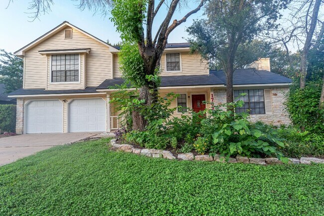 Foto del edificio - 1703 Woodwind Ln