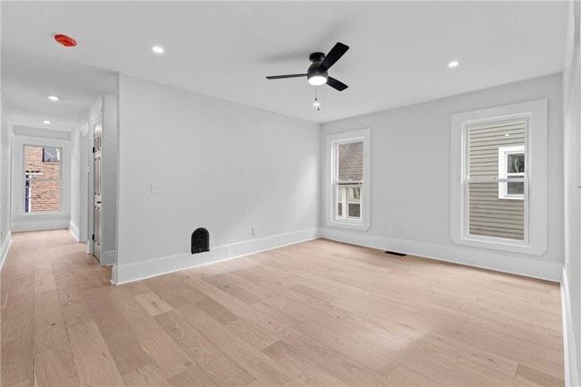 Building Photo - 26 Rowley St