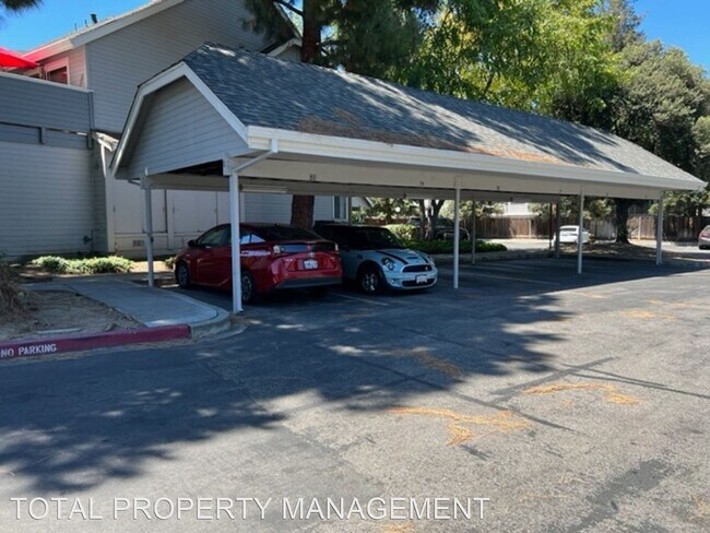 Building Photo - 2 br, 2 bath House - 272 SHADOW RUN DR