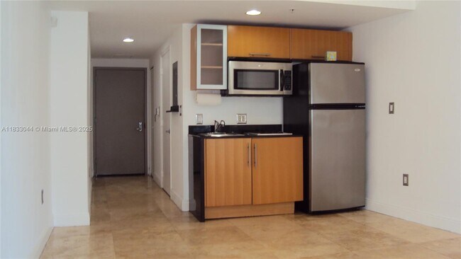 Foto del edificio - 1750 N Bayshore Dr