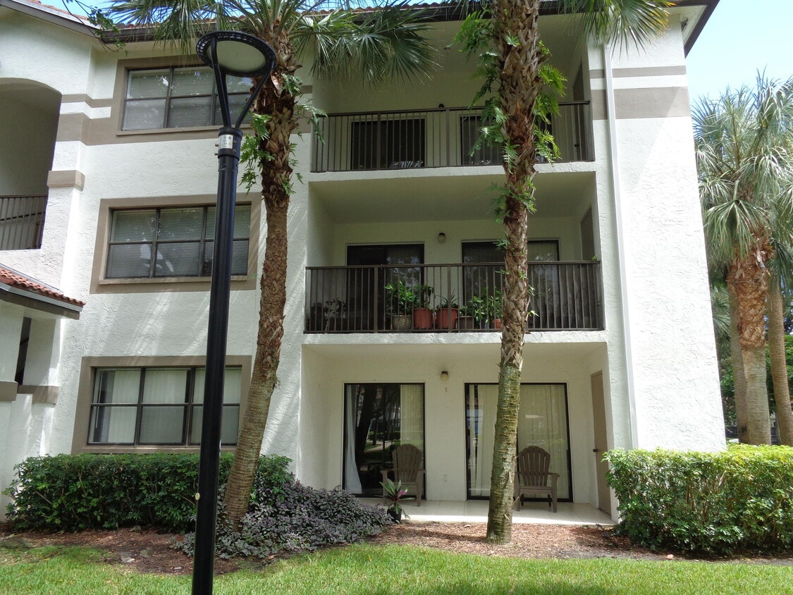 550 S Park Rd Unit 378, Hollywood, FL 33021 Condo for Rent in