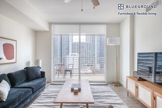 Building Photo - 110 SW 12th St