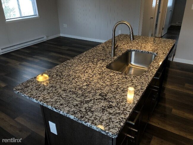 Foto del edificio - 344 Maple St