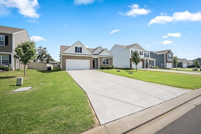 Foto del edificio - 131 Saddle Horse Ln