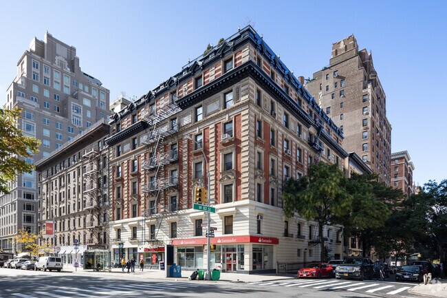 Building Photo - 250 W 82nd St