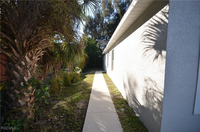 Building Photo - 3306 Bassie Ct