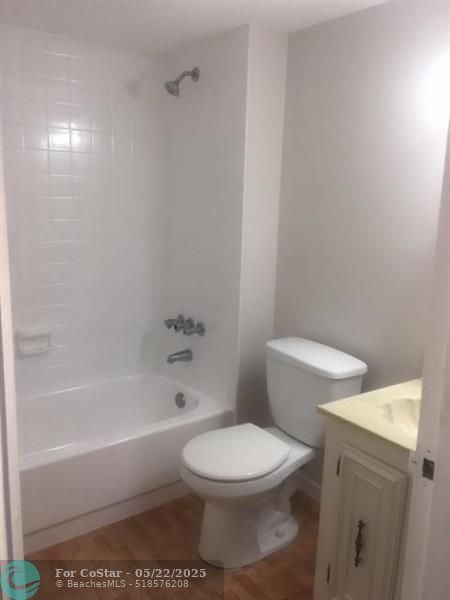Foto del edificio - 4848 NW 24th Ct
