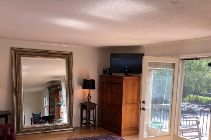 Main room, looking toward front. - 1515 E Franklin St