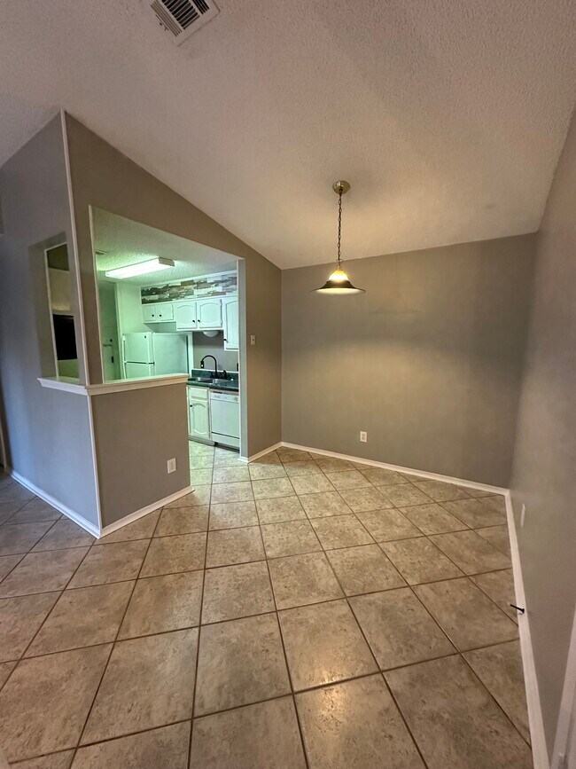 Foto del edificio - 2299 Scenic Hwy