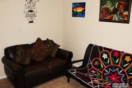 Foto principal - 105-12 Cross Bay Blvd