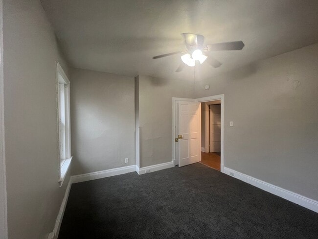 Foto del edificio - 3235-3237-3237 Bainton St