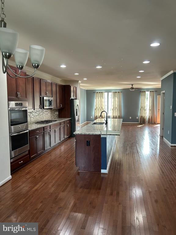 Foto del edificio - 21517 Willow Breeze Sq