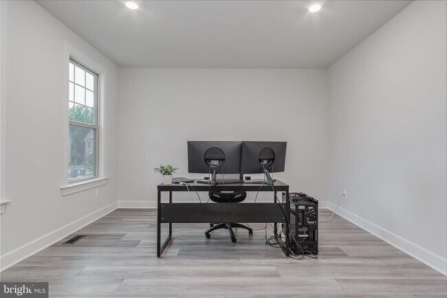 Building Photo - 6249 Stonecat Ct