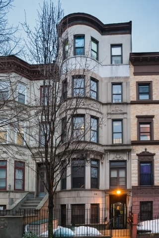 Primary Photo - 692 Saint Marks Ave