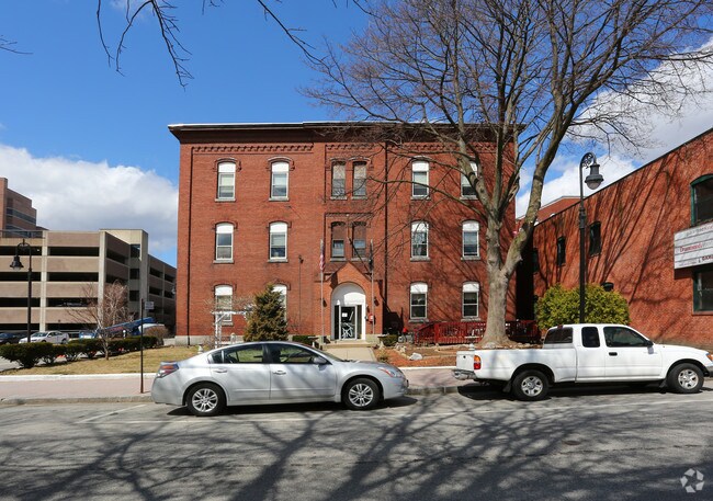 Building Photo - 50 Lowell St