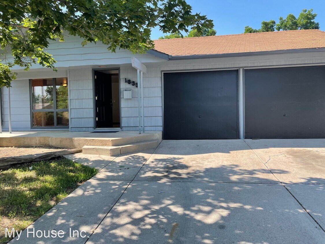 Primary Photo - 5 br, 3 bath House - 1833 Broadview Place