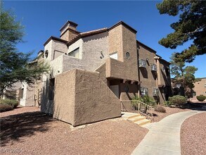 Building Photo - 2981 Juniper Hills Blvd