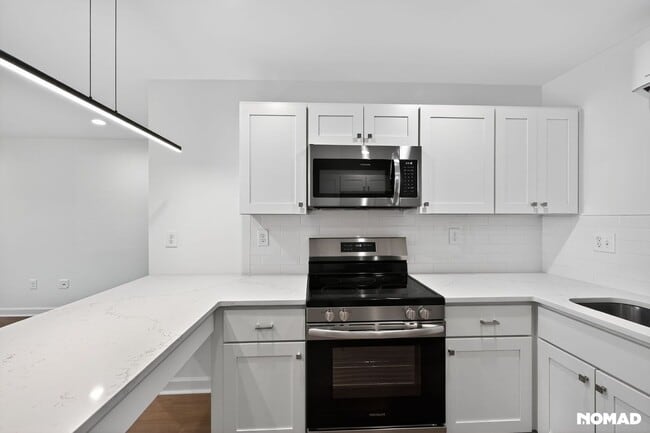 Building Photo - 1309 Hudson Ave