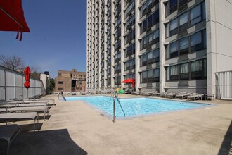 Building Photo - 5100 N Marine Dr