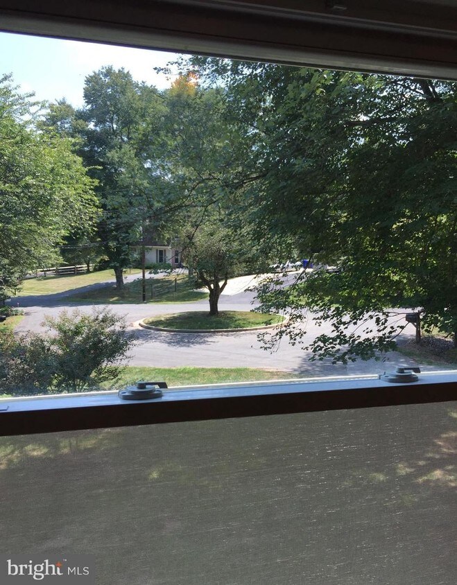 Primary Photo - 621 Hawkesbury Terrace