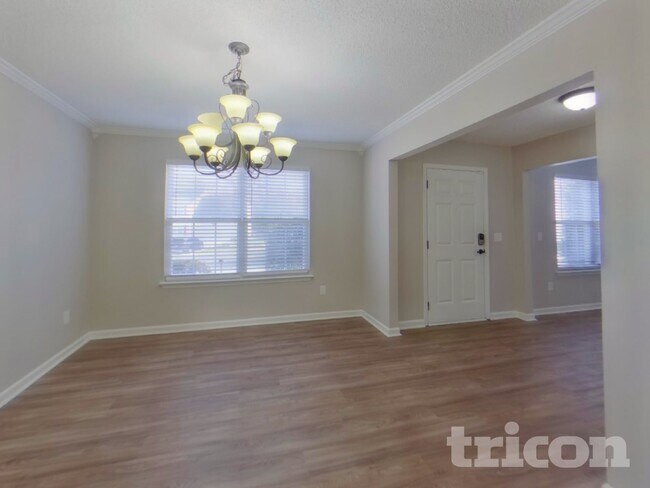 Building Photo - 3010 Thistlewood Cir