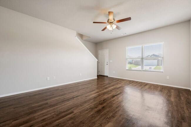 Building Photo - New Home Waiting For You!