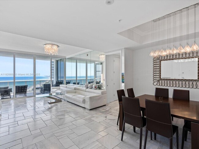 Foto del edificio - 18101 Collins Ave