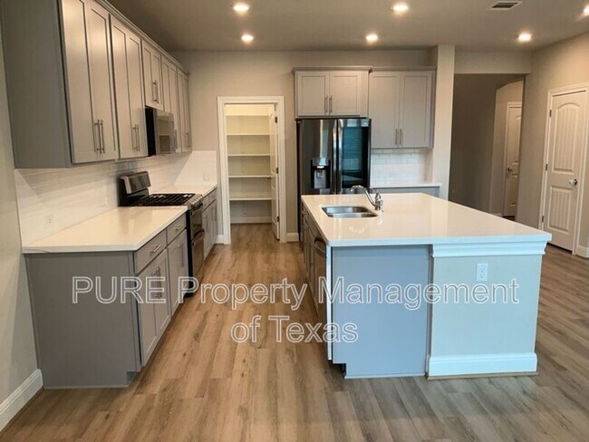 Foto del edificio - 308 Windom Way