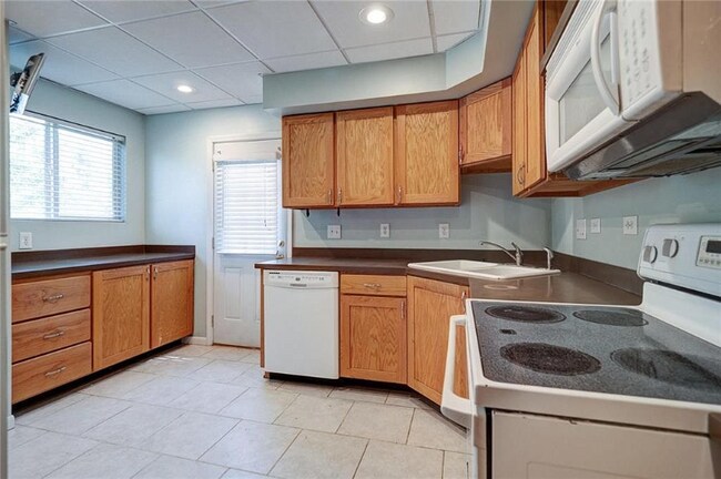Foto del edificio - 5157-5159 Carrollton Ave
