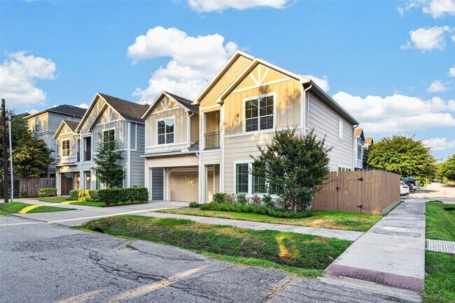 Foto del edificio - 2502 Radcliffe St