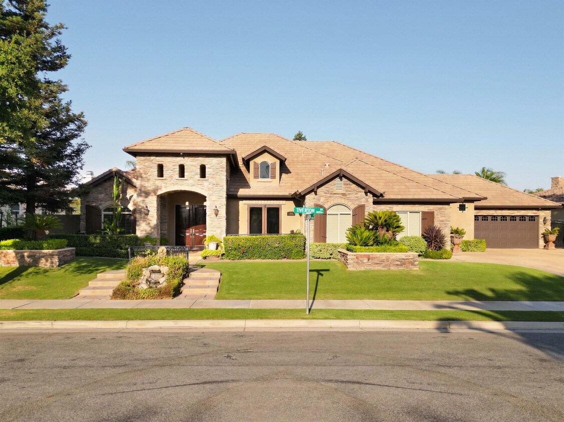 Primary Photo - 2510 Tiverton Dr