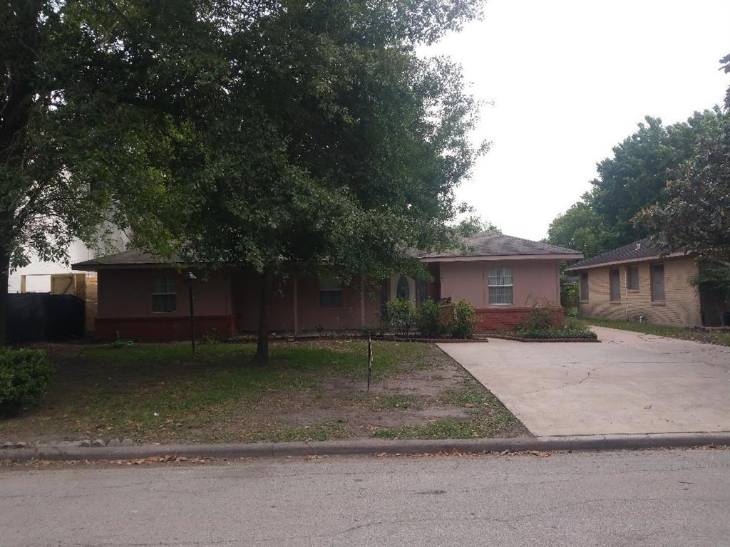 Primary Photo - 4705 Holly St