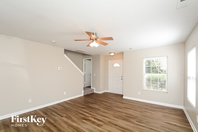Building Photo - 2639 Pebble Meadow Ln