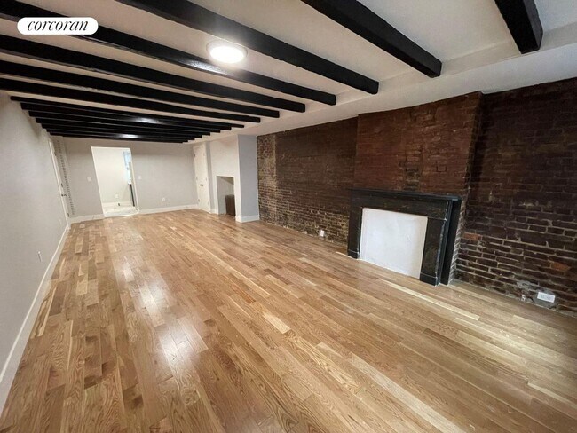 Foto del edificio - 257 Adelphi St