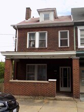 Building Photo - 3621 Childs St